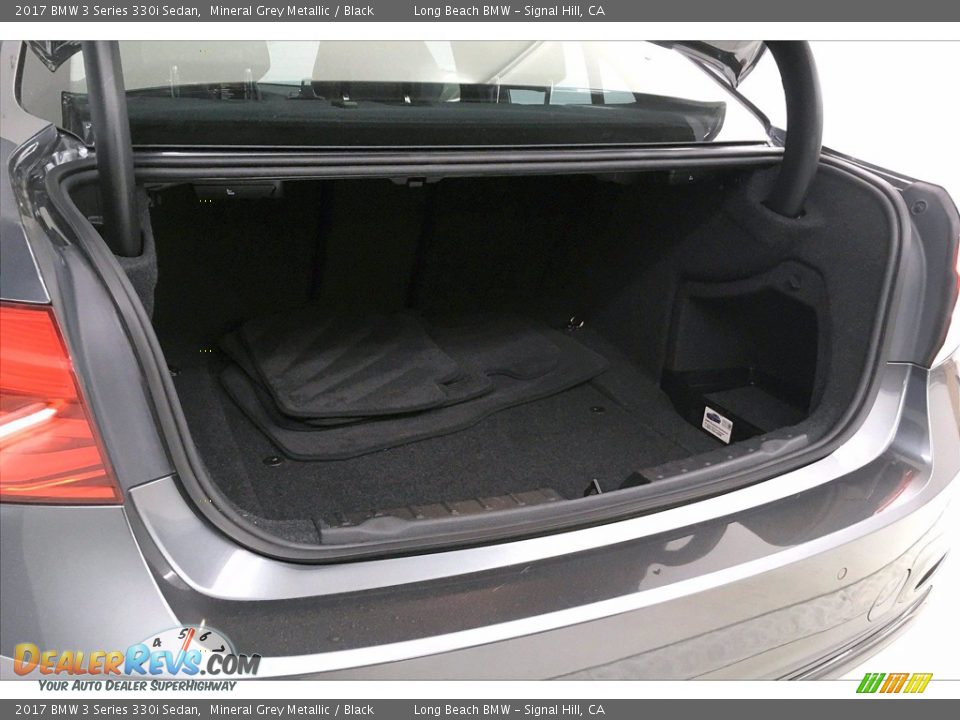 2017 BMW 3 Series 330i Sedan Mineral Grey Metallic / Black Photo #32