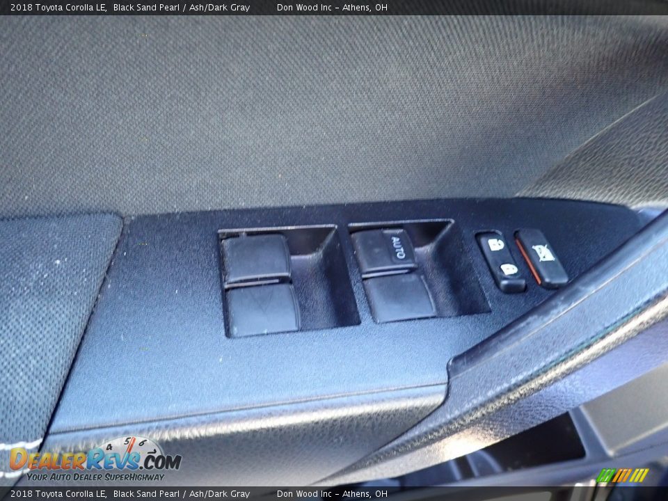 2018 Toyota Corolla LE Black Sand Pearl / Ash/Dark Gray Photo #17