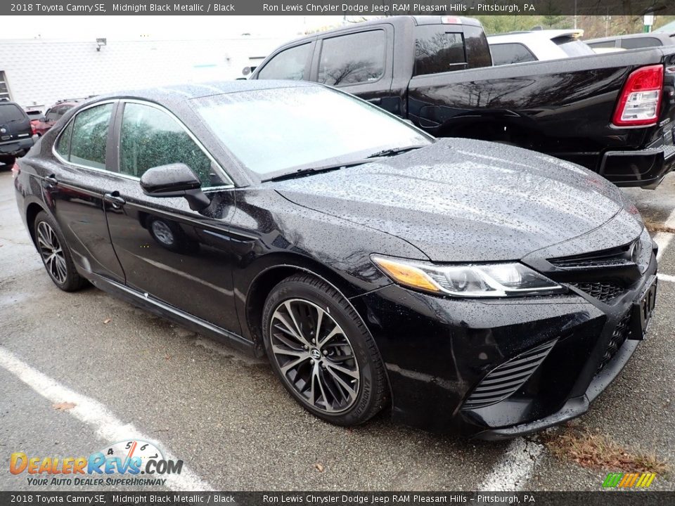 2018 Toyota Camry SE Midnight Black Metallic / Black Photo #5