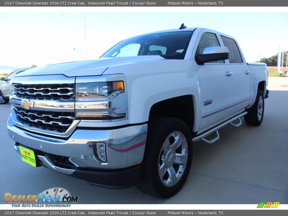 2017 Chevrolet Silverado 1500 LTZ Crew Cab Iridescent Pearl Tricoat / Cocoa/­Dune Photo #3