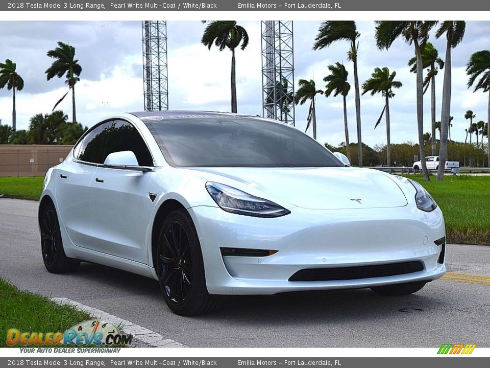 Front 3/4 View of 2018 Tesla Model 3 Long Range Photo #1