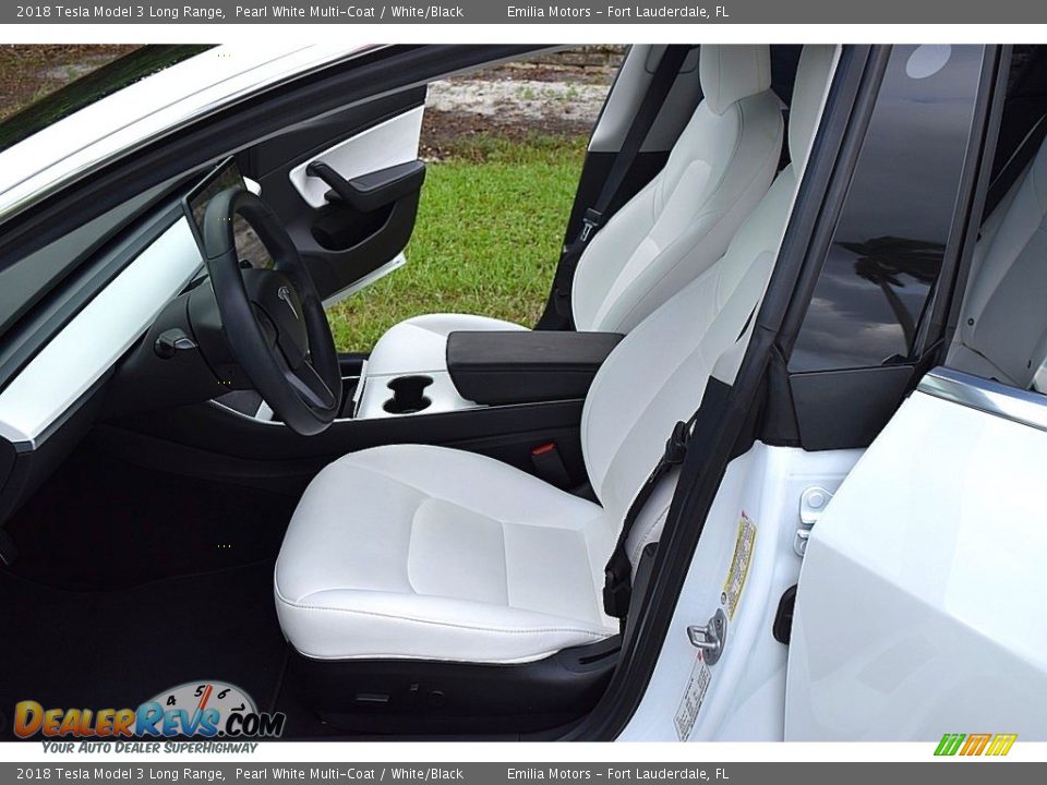 Front Seat of 2018 Tesla Model 3 Long Range Photo #17