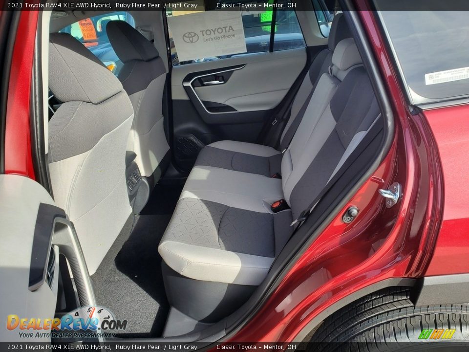 2021 Toyota RAV4 XLE AWD Hybrid Ruby Flare Pearl / Light Gray Photo #3