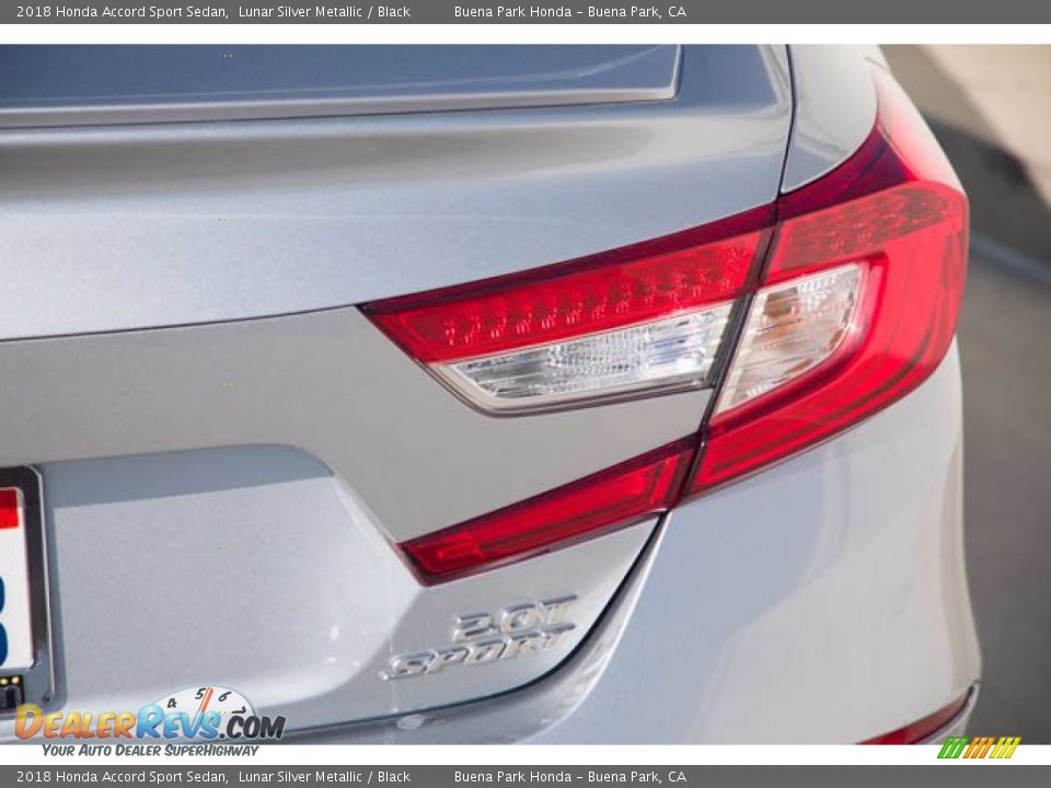 2018 Honda Accord Sport Sedan Lunar Silver Metallic / Black Photo #11