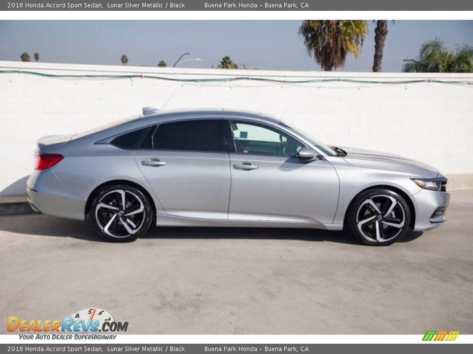 2018 Honda Accord Sport Sedan Lunar Silver Metallic / Black Photo #12