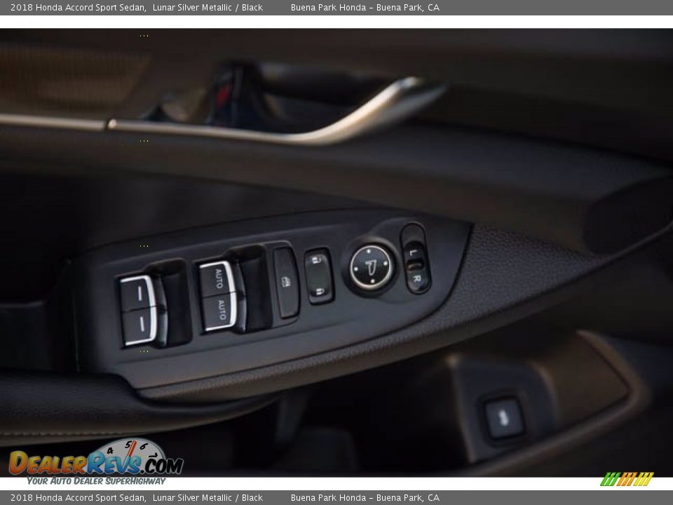 2018 Honda Accord Sport Sedan Lunar Silver Metallic / Black Photo #30