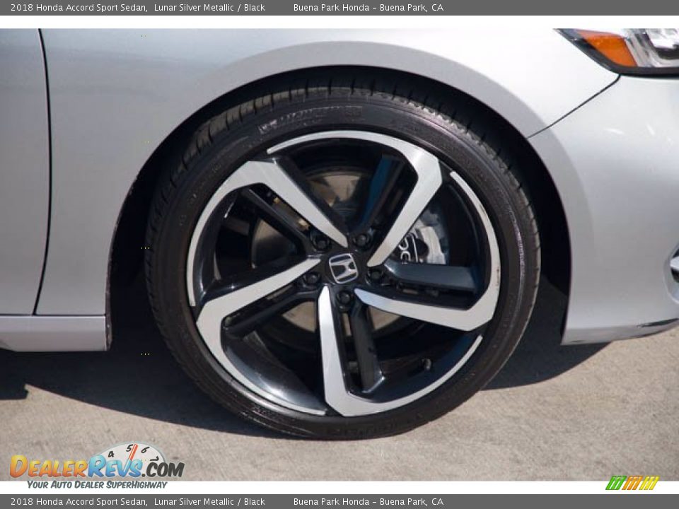 2018 Honda Accord Sport Sedan Lunar Silver Metallic / Black Photo #36