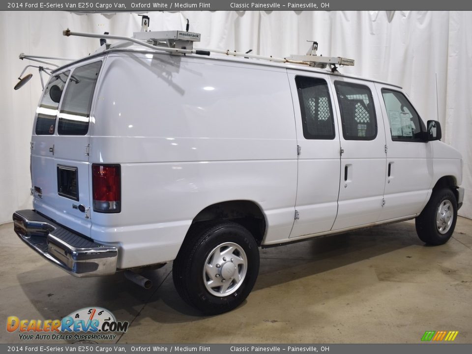 2014 Ford E-Series Van E250 Cargo Van Oxford White / Medium Flint Photo #2