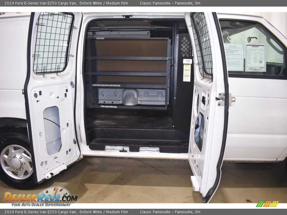 2014 Ford E-Series Van E250 Cargo Van Oxford White / Medium Flint Photo #10