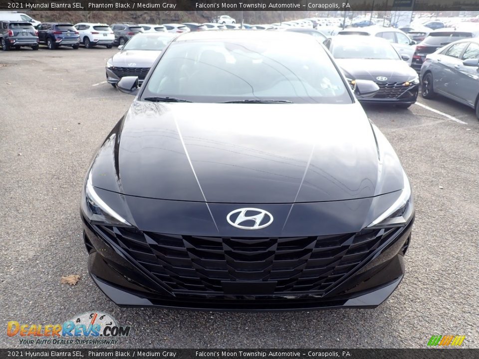 2021 Hyundai Elantra SEL Phantom Black / Medium Gray Photo #4