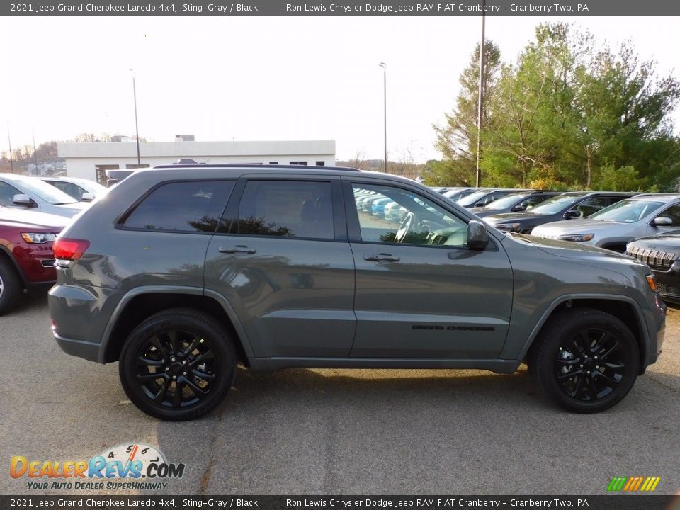 2021 Jeep Grand Cherokee Laredo 4x4 Sting-Gray / Black Photo #4