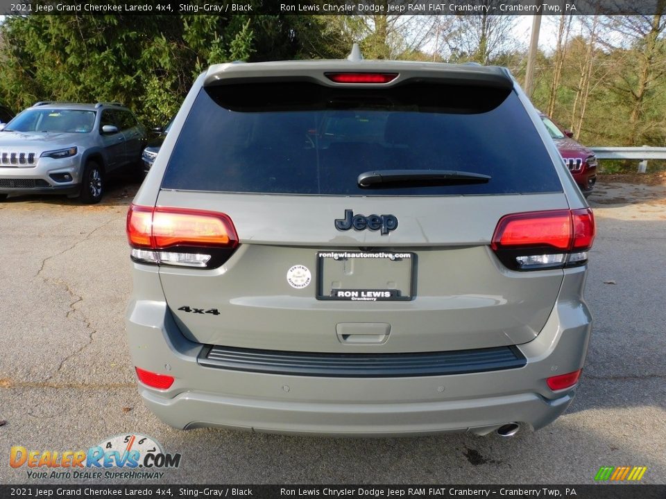 2021 Jeep Grand Cherokee Laredo 4x4 Sting-Gray / Black Photo #6