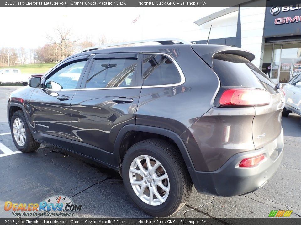 2016 Jeep Cherokee Latitude 4x4 Granite Crystal Metallic / Black Photo #12