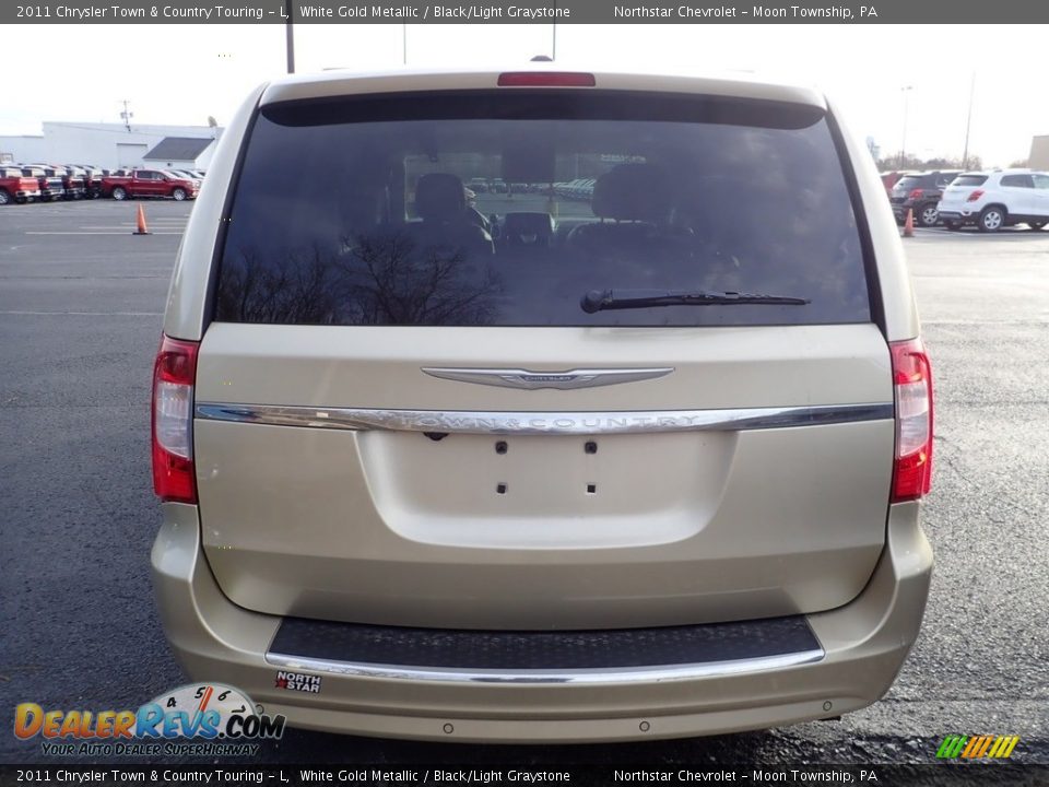 2011 Chrysler Town & Country Touring - L White Gold Metallic / Black/Light Graystone Photo #3