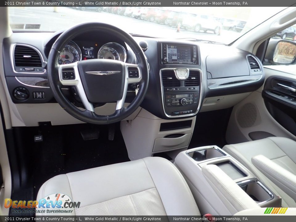 2011 Chrysler Town & Country Touring - L White Gold Metallic / Black/Light Graystone Photo #10