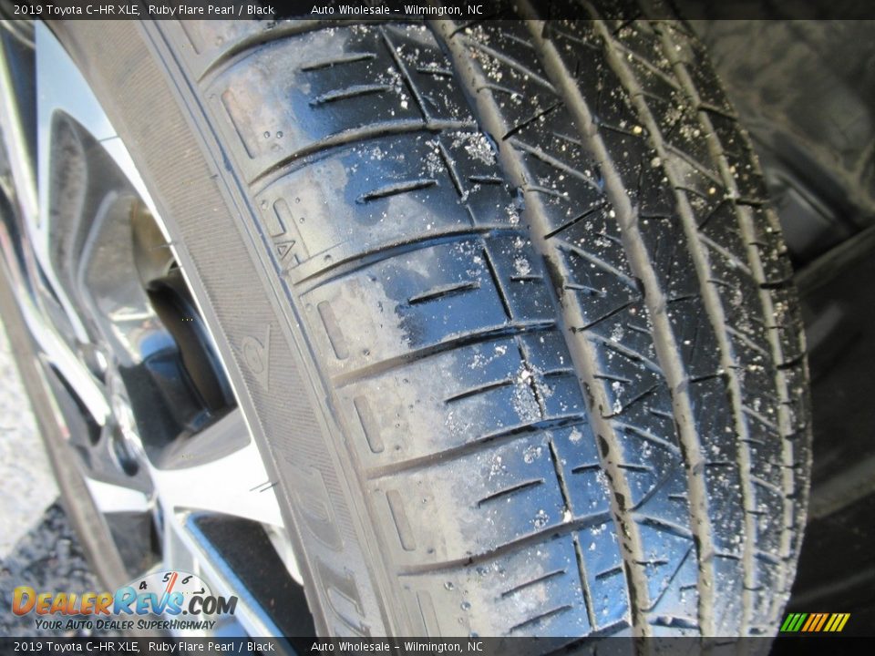 2019 Toyota C-HR XLE Ruby Flare Pearl / Black Photo #9
