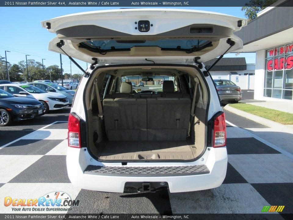 2011 Nissan Pathfinder Silver 4x4 Avalanche White / Cafe Latte Photo #5