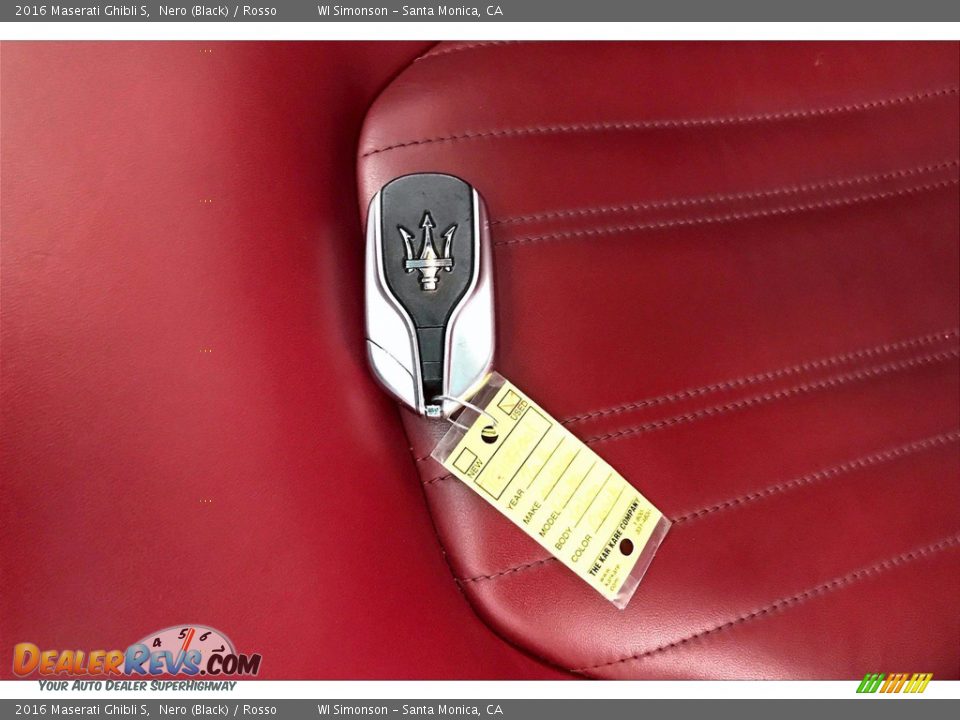 Keys of 2016 Maserati Ghibli S Photo #11