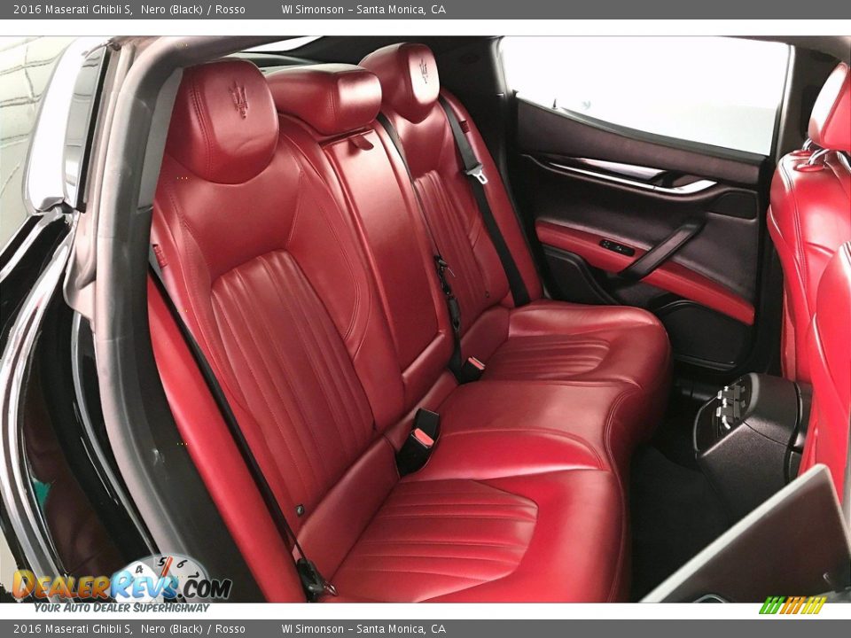 Rear Seat of 2016 Maserati Ghibli S Photo #19