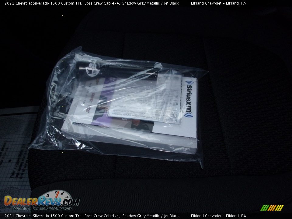 2021 Chevrolet Silverado 1500 Custom Trail Boss Crew Cab 4x4 Shadow Gray Metallic / Jet Black Photo #26