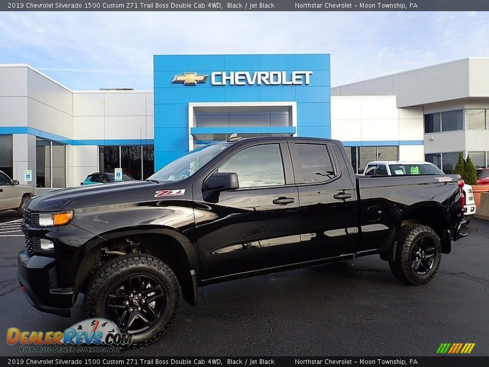 2019 Chevrolet Silverado 1500 Custom Z71 Trail Boss Double Cab 4WD Black / Jet Black Photo #1