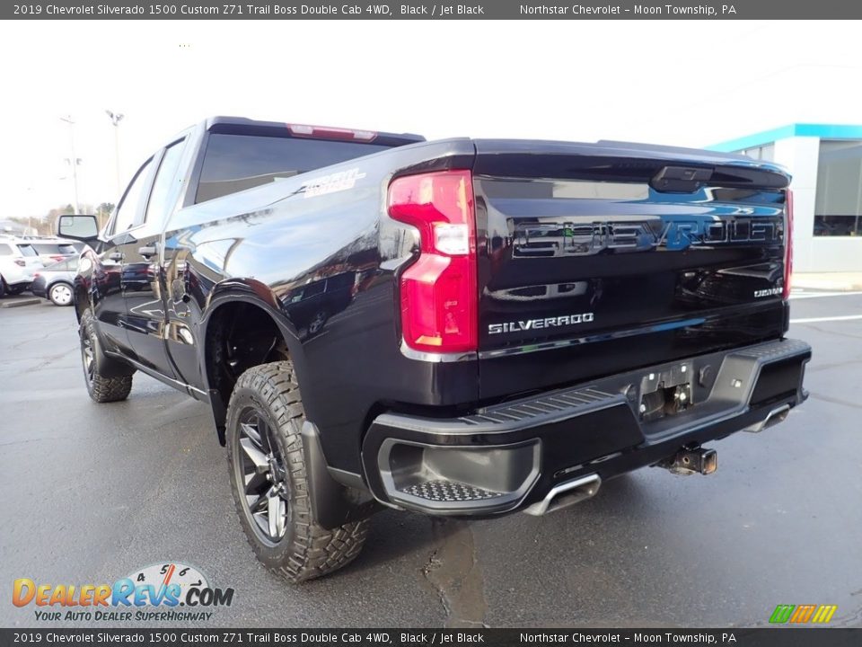 2019 Chevrolet Silverado 1500 Custom Z71 Trail Boss Double Cab 4WD Black / Jet Black Photo #5