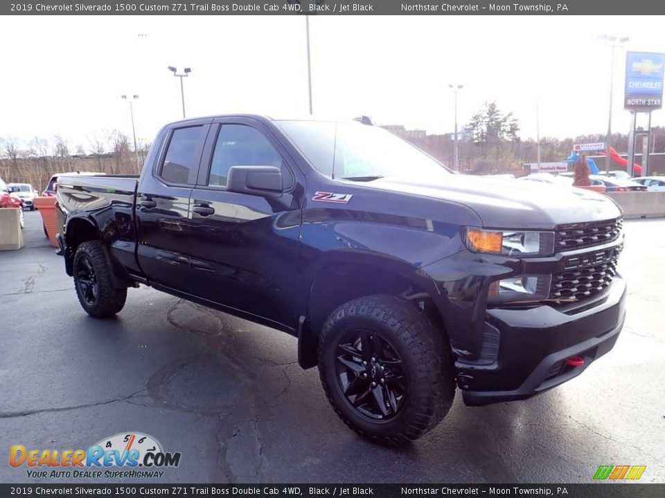 2019 Chevrolet Silverado 1500 Custom Z71 Trail Boss Double Cab 4WD Black / Jet Black Photo #10