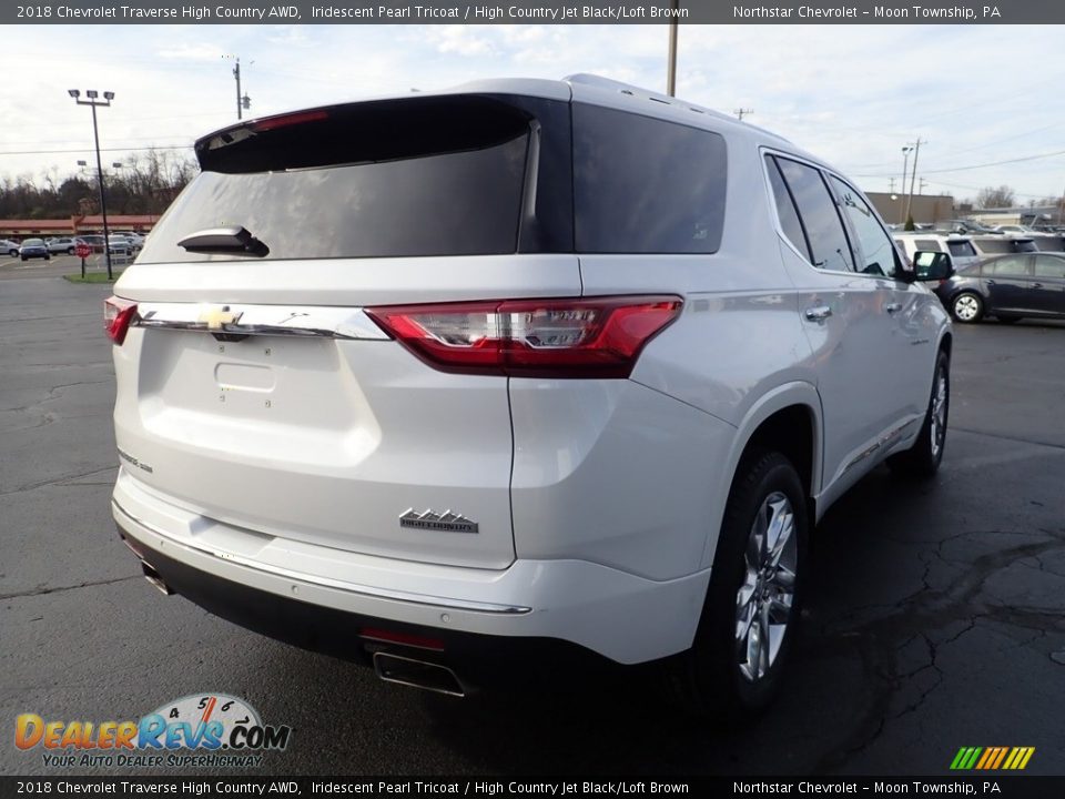 2018 Chevrolet Traverse High Country AWD Iridescent Pearl Tricoat / High Country Jet Black/Loft Brown Photo #8