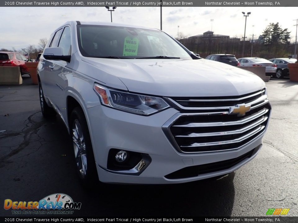 2018 Chevrolet Traverse High Country AWD Iridescent Pearl Tricoat / High Country Jet Black/Loft Brown Photo #12