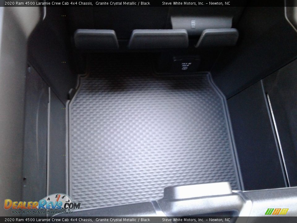 2020 Ram 4500 Laramie Crew Cab 4x4 Chassis Granite Crystal Metallic / Black Photo #31