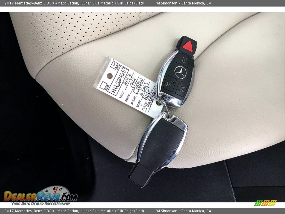 Keys of 2017 Mercedes-Benz C 300 4Matic Sedan Photo #11