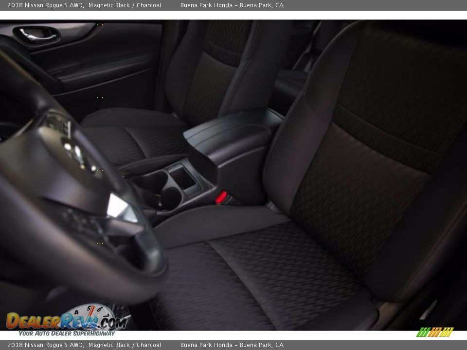 2018 Nissan Rogue S AWD Magnetic Black / Charcoal Photo #17