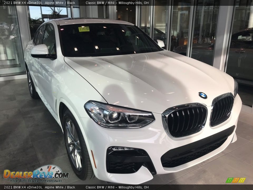 2021 BMW X4 xDrive30i Alpine White / Black Photo #1