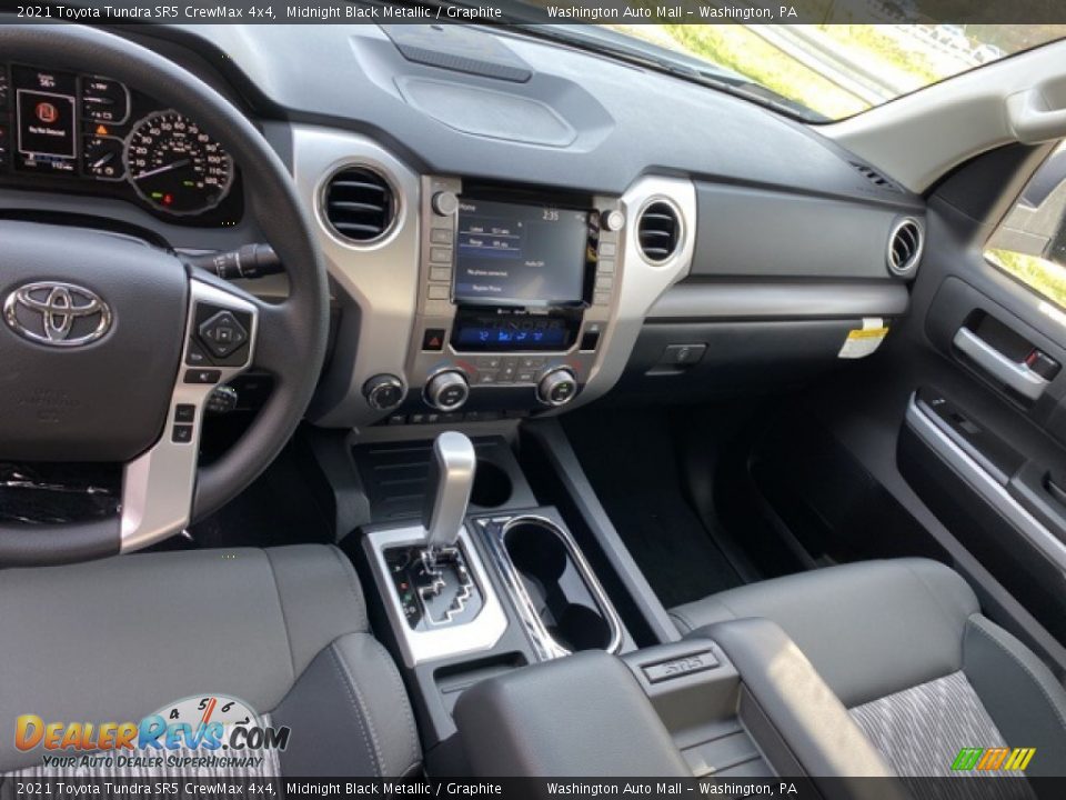 2021 Toyota Tundra SR5 CrewMax 4x4 Midnight Black Metallic / Graphite Photo #3