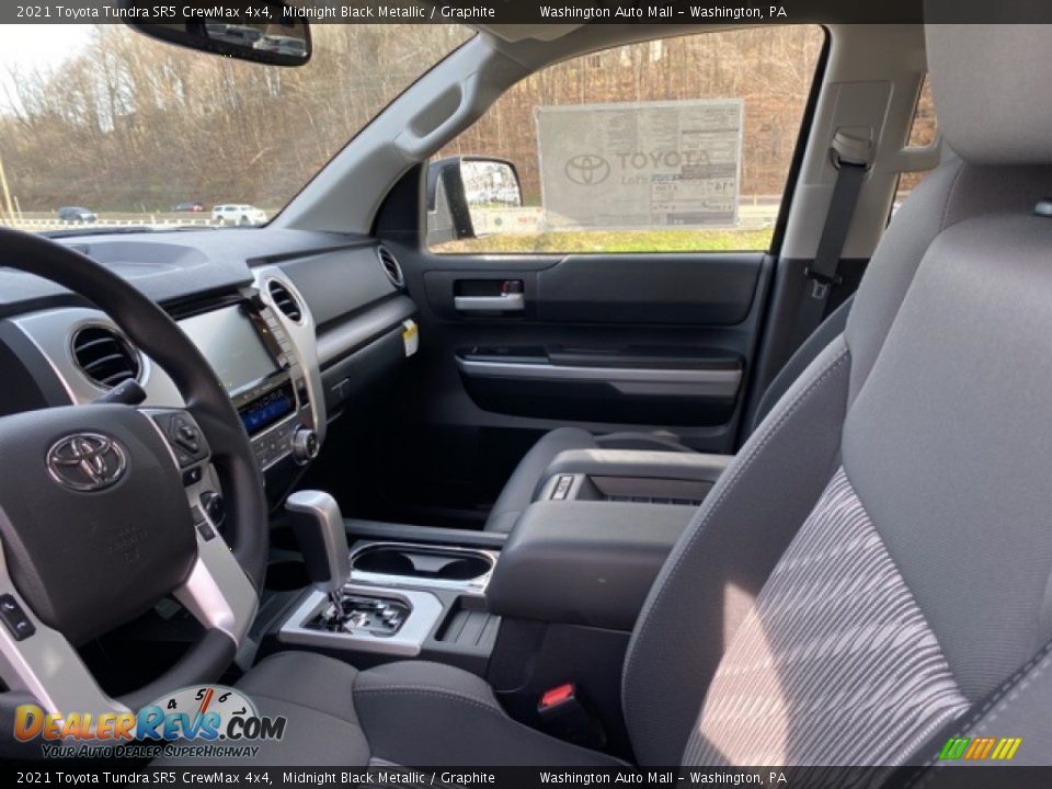 2021 Toyota Tundra SR5 CrewMax 4x4 Midnight Black Metallic / Graphite Photo #4
