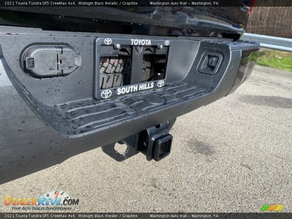 2021 Toyota Tundra SR5 CrewMax 4x4 Midnight Black Metallic / Graphite Photo #20