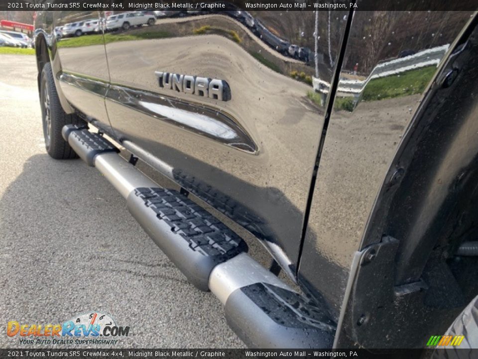 2021 Toyota Tundra SR5 CrewMax 4x4 Midnight Black Metallic / Graphite Photo #22