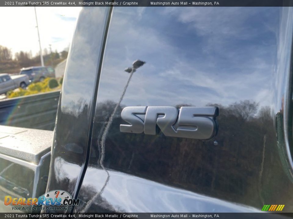2021 Toyota Tundra SR5 CrewMax 4x4 Midnight Black Metallic / Graphite Photo #25