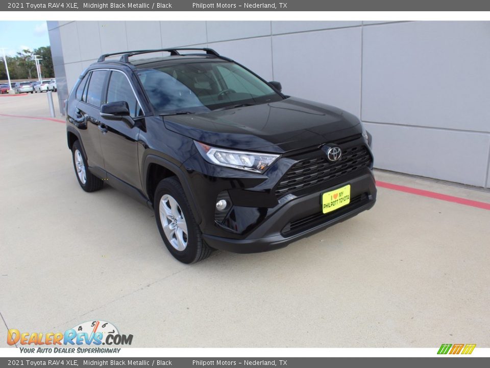 2021 Toyota RAV4 XLE Midnight Black Metallic / Black Photo #2