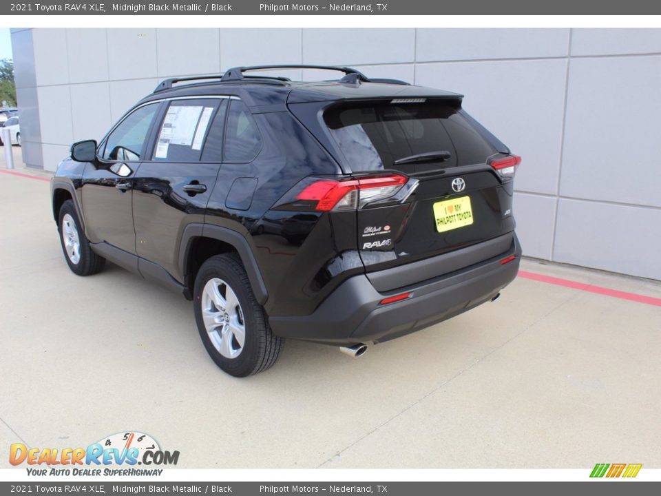 2021 Toyota RAV4 XLE Midnight Black Metallic / Black Photo #6