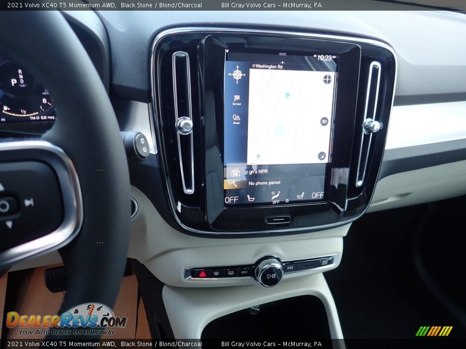 2021 Volvo XC40 T5 Momentum AWD Black Stone / Blond/Charcoal Photo #14