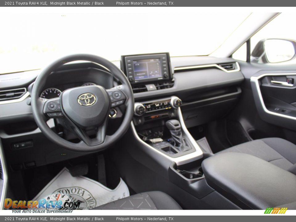 2021 Toyota RAV4 XLE Midnight Black Metallic / Black Photo #21