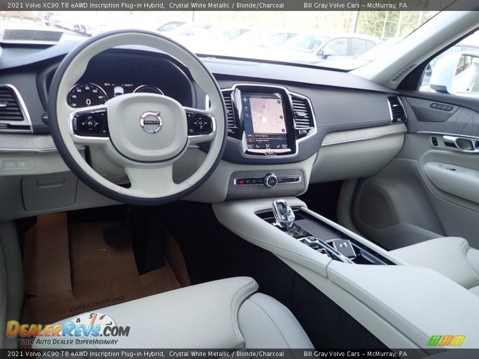 Blonde/Charcoal Interior - 2021 Volvo XC90 T8 eAWD Inscription Plug-in Hybrid Photo #9