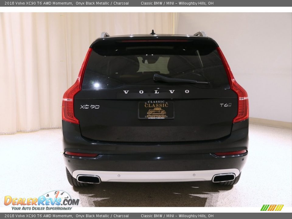 2018 Volvo XC90 T6 AWD Momentum Onyx Black Metallic / Charcoal Photo #22