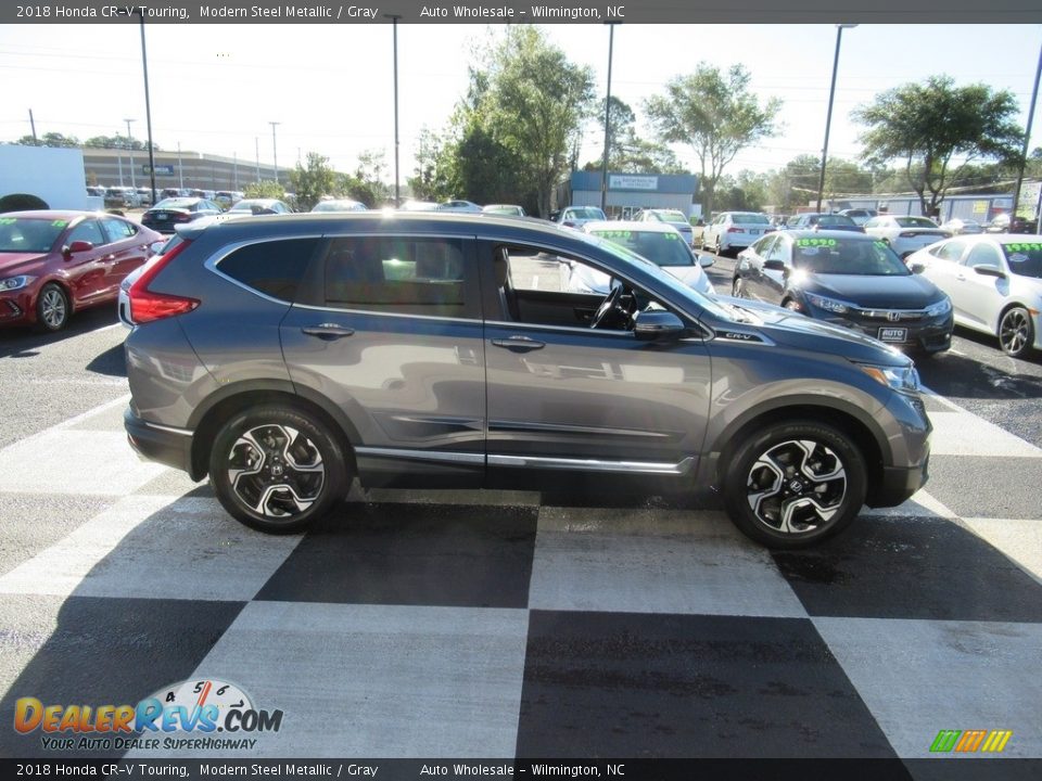 2018 Honda CR-V Touring Modern Steel Metallic / Gray Photo #3