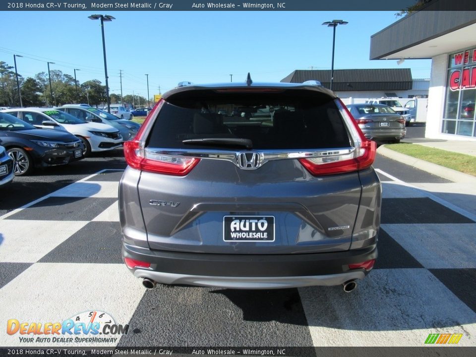 2018 Honda CR-V Touring Modern Steel Metallic / Gray Photo #4