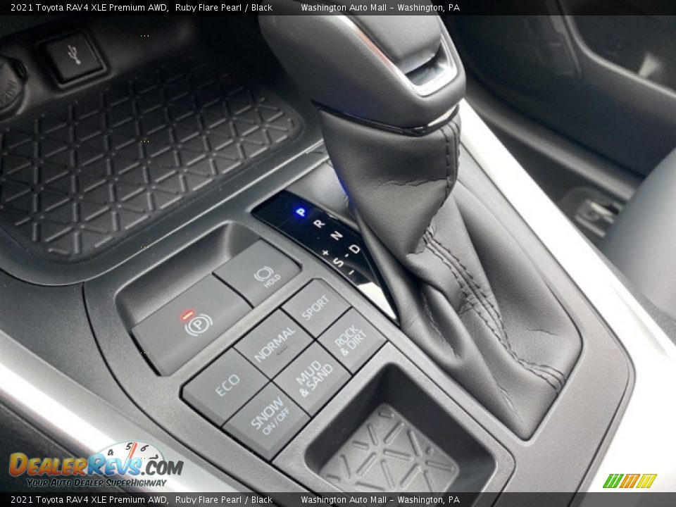 2021 Toyota RAV4 XLE Premium AWD Shifter Photo #16