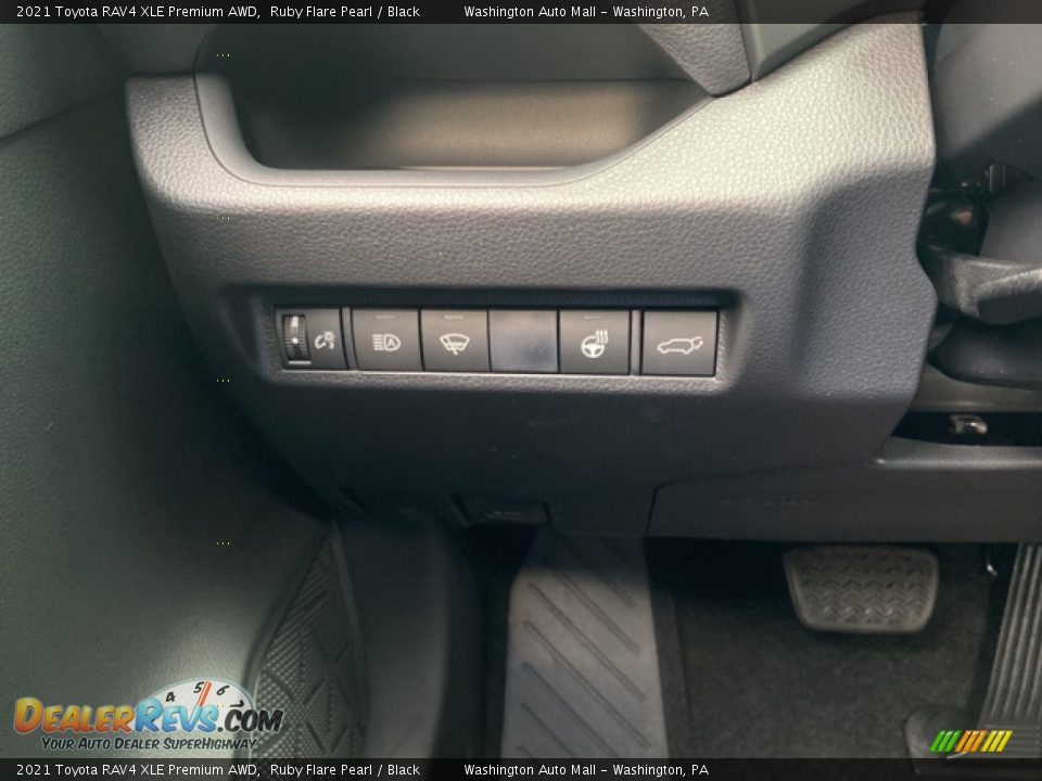 2021 Toyota RAV4 XLE Premium AWD Ruby Flare Pearl / Black Photo #18