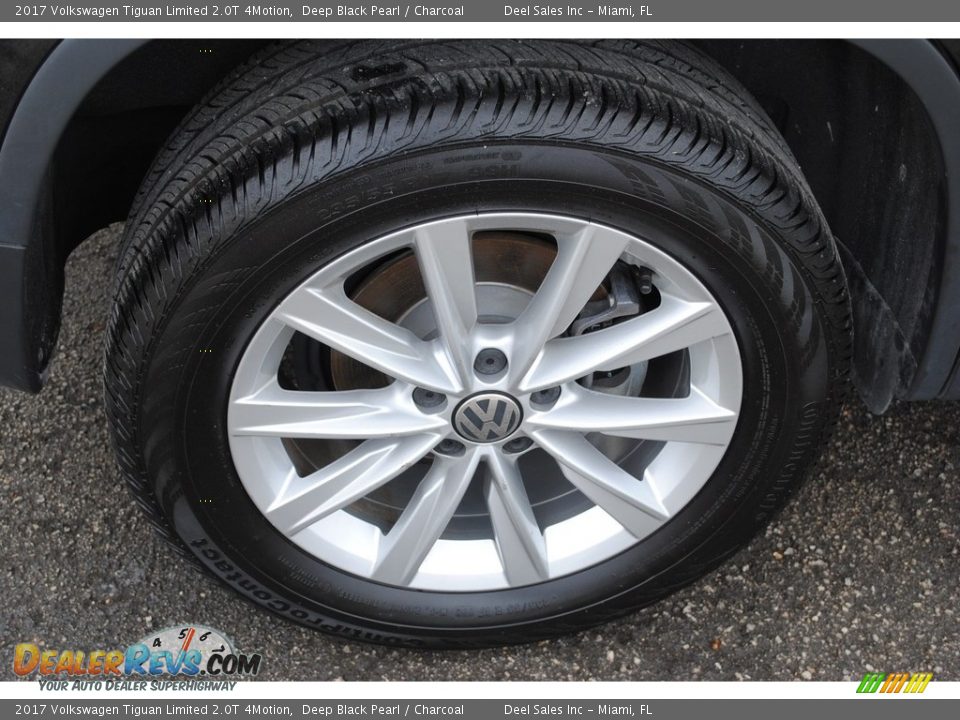 2017 Volkswagen Tiguan Limited 2.0T 4Motion Wheel Photo #10