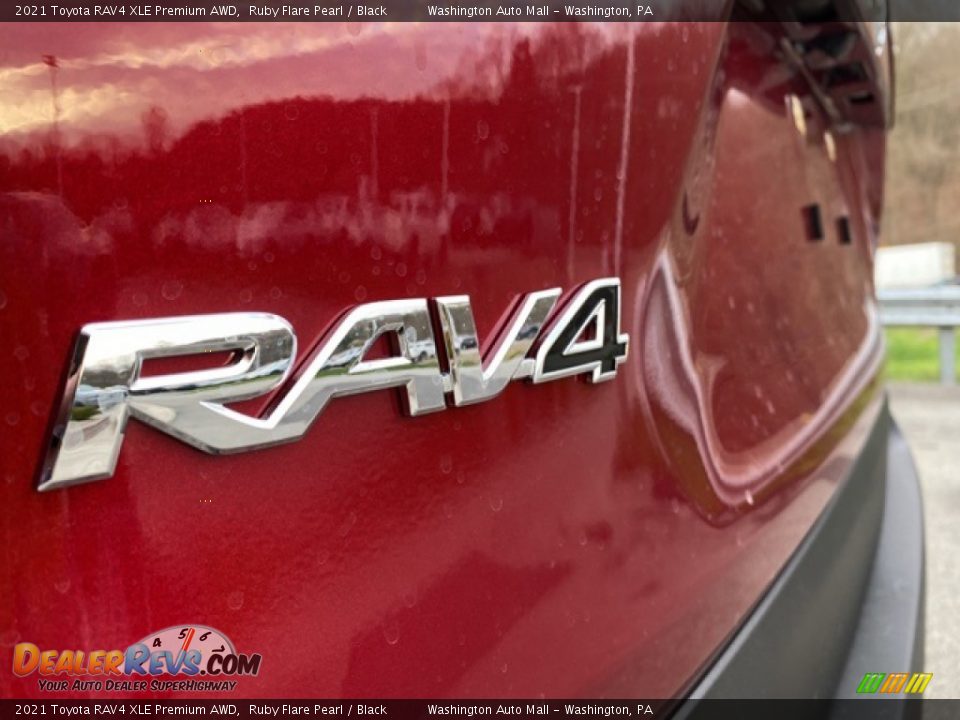 2021 Toyota RAV4 XLE Premium AWD Ruby Flare Pearl / Black Photo #32